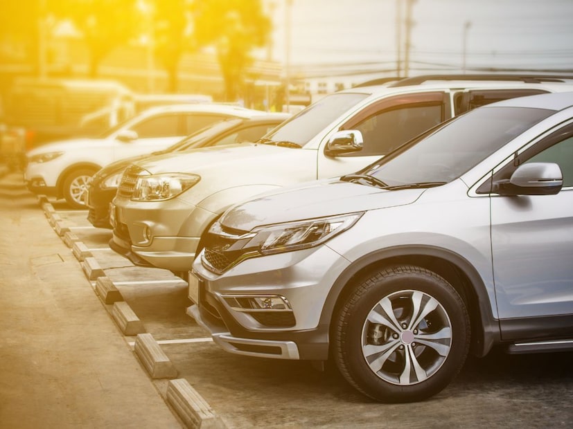 आतापर्यंत सुमारे साडेसात लाख वाहन मालकांनी HSRP बसवली आहे, तर सुमारे साडेदहा लाख मालकांनी नोंदणी केली आहे. पुण्यात 25 लाखांहून अधिक वाहनांना HSRP आवश्यक आहे. याचा अर्थ एकट्या पुणे शहरात सुमारे 15 लाख वाहनांना अजून नंबर प्लेट बसवायची आहे.