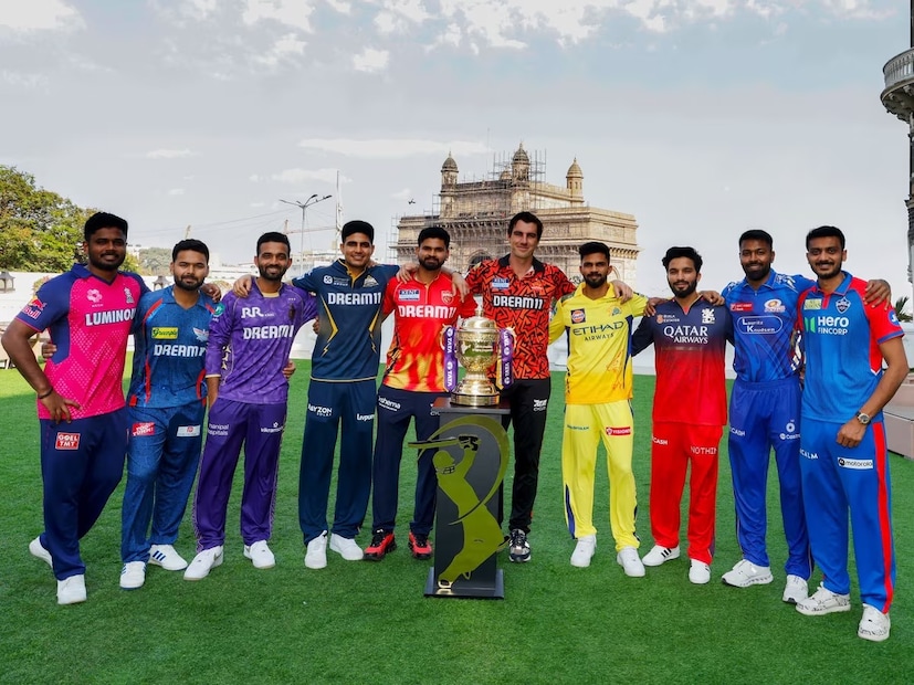 आयपीएल 2026 पूर्वी एक मोठी बातमी समोर आली आहे. 2 संघांचे कॅप्टन संघ बदलू शकतात अशी चर्चा आहे. दोन महत्वाच्या खेळाडूंच्या नावाच्या चर्चा सध्या रंगल्या आहेत. आयपीएल 2026 पूर्वी एक मोठी बातमी समोर आली आहे. 2 संघांचे कॅप्टन संघ बदलू शकतात अशी चर्चा आहे. दोन महत्वाच्या खेळाडूंच्या नावाच्या चर्चा सध्या रंगल्या आहेत.