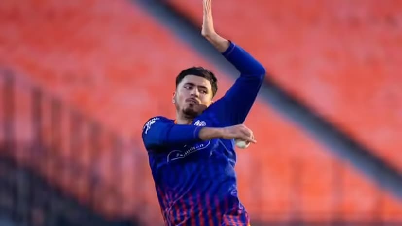 मुजीब उर रहमान: अफगाणिस्तानच्या मुजीब उर रहमानला मुंबईने त्याच्या जागी करारबद्ध केले. त्याला फ्रँचायझीकडून खेळण्यासाठी ₹2 कोटी मिळाले. मुजीब फक्त एकाच सामन्यात खेळला. त्याला सोडले जाणे निश्चित दिसते.