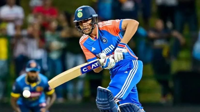 गिलने 30 डावांमध्ये सरासरी 28.73 आणि स्ट्राईक रेट 141.20 केला आहे, जो जानेवारी 2023 नंतर भारतीय टी-20 सलामीवीरांमध्ये सर्वाधिक आहे. या काळात त्याने 747 धावा केल्या आहेत, ज्यामध्ये फक्त तीन अर्धशतके आणि एक शतक आहे.