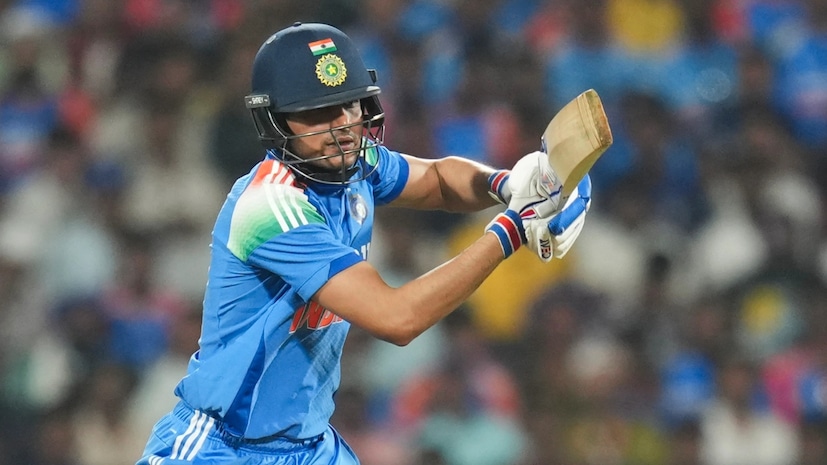 या काळात सरासरी आणि स्ट्राईक रेटच्या बाबतीत गिल पाचव्या क्रमांकावर आहे, तो इतर सक्रिय भारतीय सलामीवीर अभिषेक शर्मा (39, 196.55), संजू सॅमसन (34.75, 182.89), यशस्वी जयस्वाल (36.15, 164.31) आणि ऋतुराज गायकवाड (60.83, 147.17) यांच्या मागे आहे.