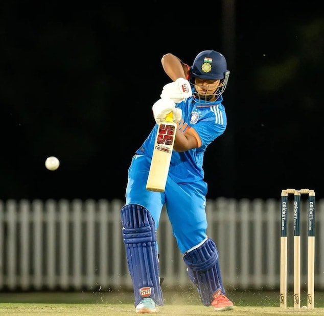 मध्यप्रदेश विरुद्ध बिहार या सामन्यात बिहारने टॉस जिंकला आणि बॉलिंग करण्याचा निर्णय घेतला जो चुकीचा ठरला. हा सामना रोमांचक ठरला, या सामन्यात बिहार समोर 175 आवश्यकता असताना बिहारला 112 धावांवर हार मानावी लागली आणि हा सामना मध्यप्रदेशने 62 रन्सने जिंकला.