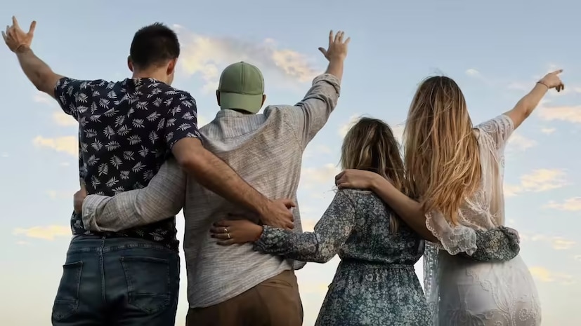 या महिन्यात जन्मलेले लोक हिलर देखील असतात. ते त्यांच्या आसपास असलेल्या व्यक्तींना त्यांचा स्वभावामुळे हिल करू शकतात. ज्यामुळे व्यक्ती त्यांच्याकडे आकर्षित होतात. ते चांगले सल्लागार देखील असतात आणि लोक त्यांच्या शब्दांवर विश्वास ठेवतात.