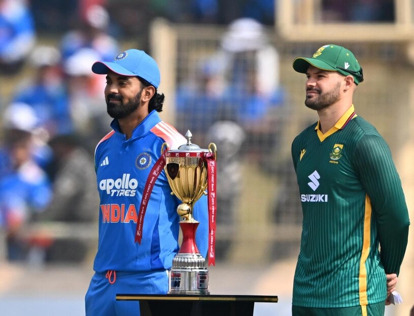 भारत विरुद्ध साऊथ आफ्रिका सामना सध्या चांगलाच रंगला आहे. साउथ आफ्रिकेने टॉस जिंकत आधी गोलंदाजी करण्याचा निर्णय घेतला. आणि टीम इंडियाला फलंदाजी करण्यास आमंत्रित केले. रांची इथे सुरु असलेल्या या सामन्यात भारताने उत्तम कामगिरी केली.