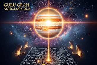 श्रीमंतीच्या नव्या टप्प्यावर! 2026 मध्ये अतिचारी गुरू 4 राशींचे आयुष्य पालटणार