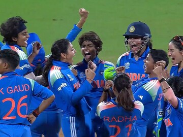 वर्ल्ड कप जिंकताच टीम इंडिया मालामाल, साऊथ आफ्रिकेवर पडणार पैशांचा पाऊस,किती बक