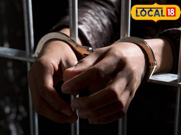 जमीन नावावर करून दिली नाही, जन्मदात्या बापासोबत लेक अन् सुनेनं असं केलं, तुम्हालाही येईल संताप! जमीन नावावर करून दिली नाही, जन्मदात्या बापासोबत लेक अन् सुनेनं असं केलं, तुम्हालाही येईल संताप!