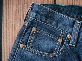 Jeans मधला ‘तो’ छोटूसा पॉकेट कशासाठी? 90% लोकांना याबद्दल चुकीची माहिती