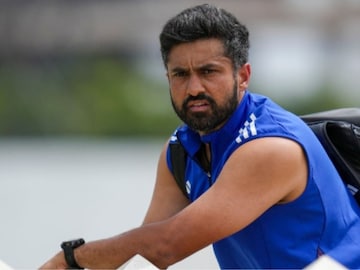 'तिकडे नसल्याची शांतता...', टीम इंडियाची बॅटिंग फेल होताच करुण नायरची बोचरी पोस्ट!