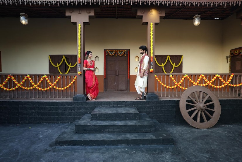 दरम्यान कृतिका आणि चेतन यांची खऱ्या आयुष्यातील लग्नात जी गोष्ट करायची राहून गेली होती ती गोष्ट त्यांना मालिकेत करायची संधी मिळाली आहे. 