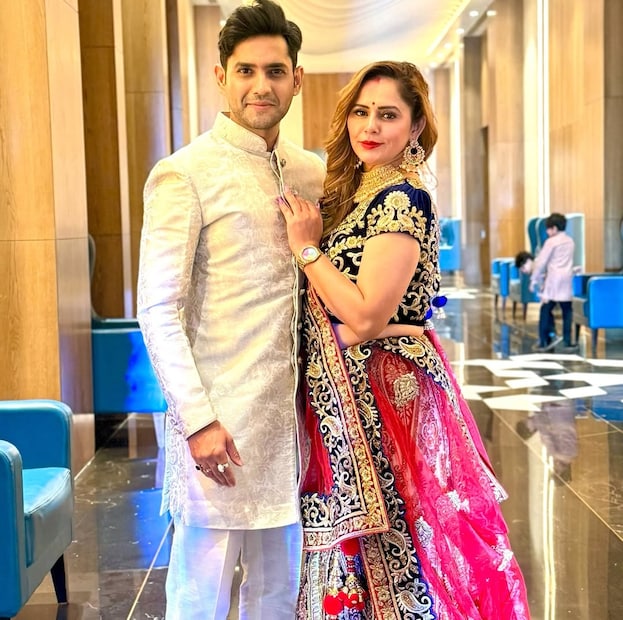 मिथिकाचा नवरा म्हणजेच मेघनचा भाऊ आणि अभिनेता मंदार जाधव. मिथिका आणि मंदार यांनी दोन मुलं आहेत. काय होतीस 'तू काय झालीस तू' या मालिकेतून मेघन सध्या प्रेक्षकांच्या भेटीला येत आहे.