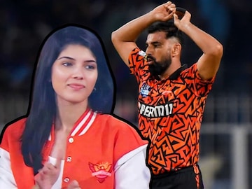 टीम इंडियात निवड नाही, पण IPL मध्ये शमीवरून दोन फ्रॅन्चायजींची मारामारी, काव्या कुणाची ऑफर स्वीकारणार? टीम इंडियात निवड नाही, पण IPL मध्ये शमीवरून दोन फ्रॅन्चायजींची मारामारी, काव्या कुणाची ऑफर स्वीकारणार?