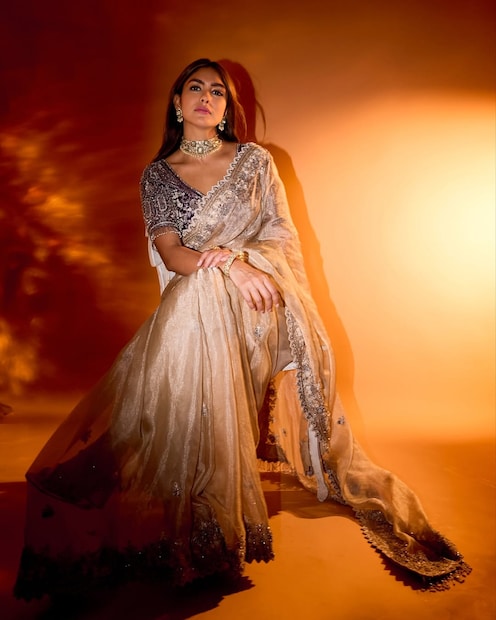 मृणाल मुंबईमध्ये राहायची. वडाळ्याला ट्रेन पकडून ती अंधेरीला जायचे. ऑडिशनला जात असताना वेळ म्हणून ती ट्रेनने प्रवास करायची. ट्रेनने अंधेरी स्टेशनला उतरून तिथून बसने इन्फिनिटी मॉलला उतरायची. इन्फिनिटी मॉलला पोहोचल्यानंतर ती मॉलच्या वॉशरूममध्ये कपडे बदलायची आणि त्यानंतर ऑडिशनला जायची. 