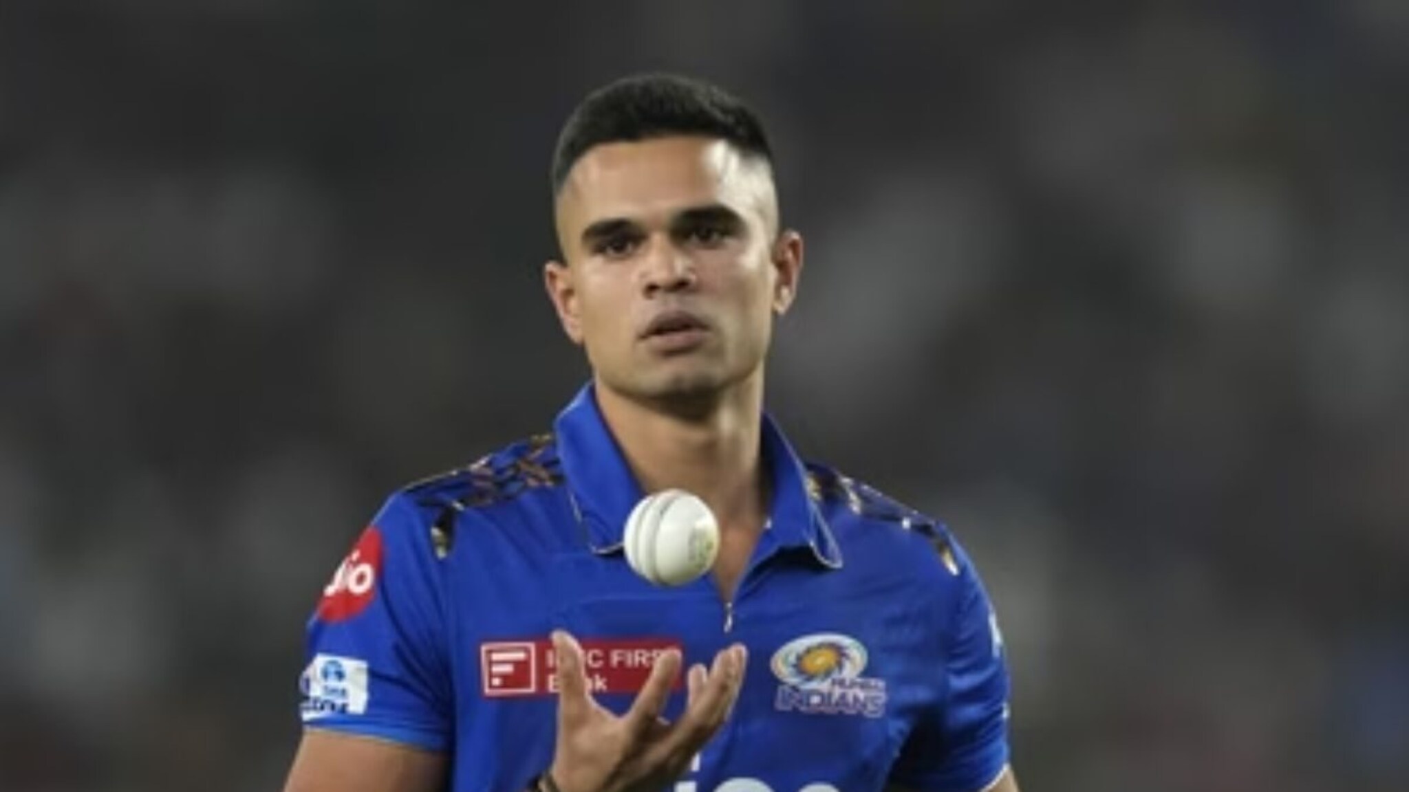 Arjun Tendulkar : सचिनला जे 24 वर्षाच्या कारकि‍र्दीत जमलं नाही ते मुलानं करून दाखवलं, अर्जुन तेंडुलकरने रचला इतिहास