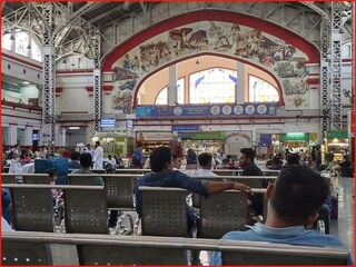 ऑफिसची कटकट संपली, आता रेल्वे स्टेशनवर बसून करता येणार काम, मुंबई सेंट्रला वेगळाच पॅटर्न!