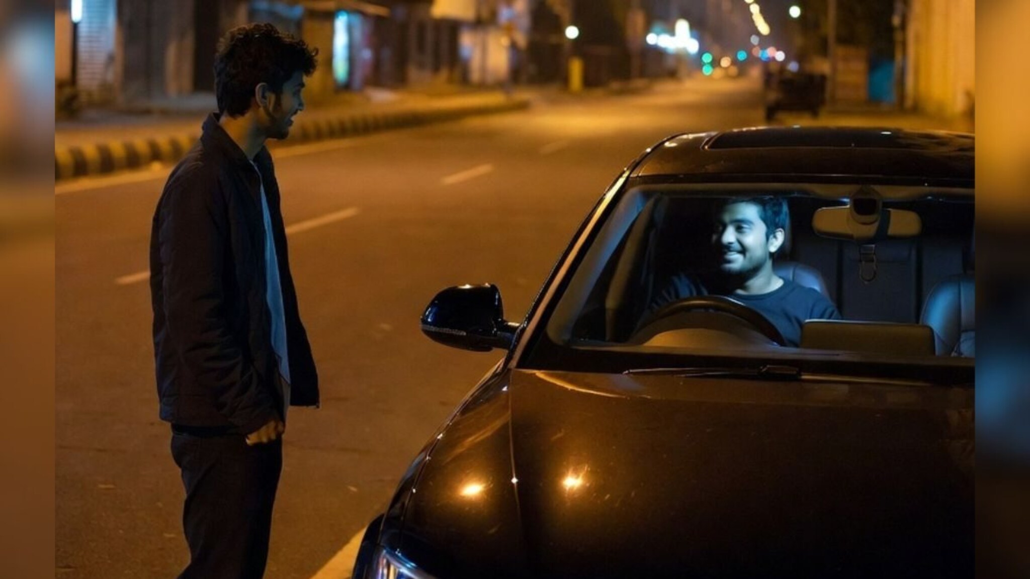 मुंबईत धावत्या ऑडीमध्ये तरुणासोबत नको ते कृत्य, बँड स्टँडवरून उचललं अन्.., मध्यरात्री घडला भयंकर प्रकार