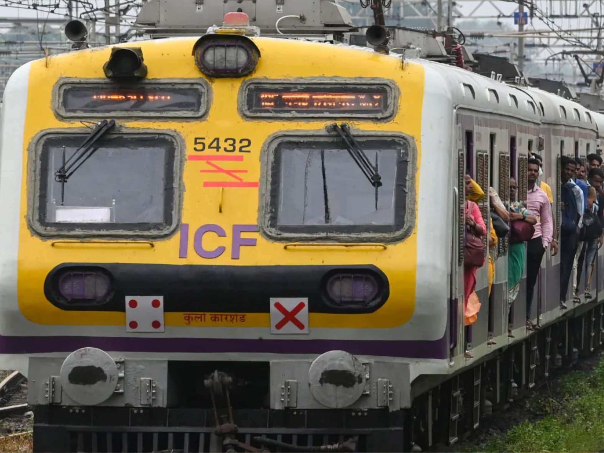 Navi Mumbai News : कामावरून घरी परतताना घात झाला, वाशी स्टेशनवर जीव गेला