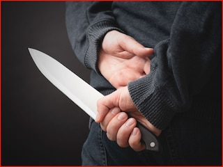 Kolhapur News: भाजी चिरण्यावरून वाद, मित्राला जागेवरच संपवलं, कोल्हापूर हादरलं! Kolhapur News: भाजी चिरण्यावरून वाद, मित्राला जागेवरच संपवलं, कोल्हापूर हादरलं!