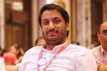 पार्थ पवारांना आता महसूल विभागाचा दणका, कंपनीला पाठवलं पत्र, इतके पैसे भरावेच लागणार, तरच...