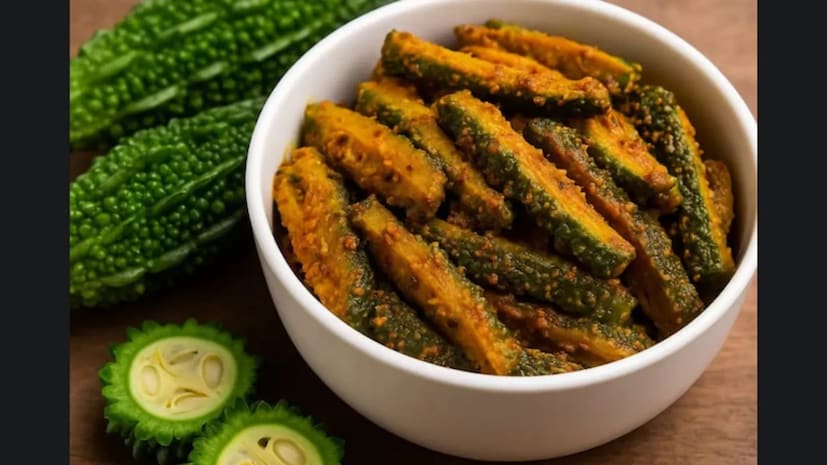 राजेश सांगतात की, जेव्हा त्यांनी हा व्यवसाय सुरू केला, तेव्हा त्यांच्याकडे भांडवल अगदी कमी होते. अवघ्या १०,००० रुपयांमध्ये त्यांनी या कामाची सुरुवात केली. कुटुंबाचे आणि मित्रांचे सहकार्य त्यांना मिळाले. आज त्यांची मासिक कमाई २ ते ३ लाख रुपयांपर्यंत पोहोचली आहे. या यशात त्यांनी केवळ स्वतःचा विकास साधला नाही, तर परिसरातील १० हून अधिक महिलांना रोजगार दिला आहे. 