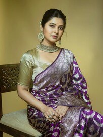 'मला असा माणूस शोधायचाय जो...'  प्राजक्तानं सांगितलं अजूनही सिंगल असण्याचं कारण