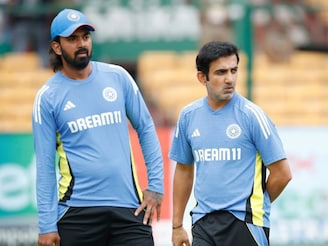 जागा एक, पण चौघांची मारामारी, Playing XI निवडताना गंभीरचंही ऐकणार नाही राहुल!