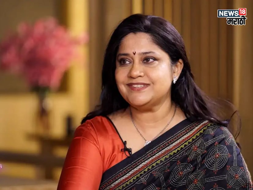 मराठीच नाही हिंदी सिनेसृष्टीतही आपल्या अभिनयाचा ठसा उमटवणारी प्रसिद्ध अभिनेत्री रेणुक शहाणे. आपल्या सालस, सुंदर अभिनयाने रेणुका यांनी प्रेक्षकांची मनं जिंकली. रेणुका यांनी अनेक हिंदी सिनेमात काम केलं आहे. अनेक निर्माते आणि दिग्दर्शकांबरोबर तिने काम केलं आहे. मराठीच नाही हिंदी सिनेसृष्टीतही आपल्या अभिनयाचा ठसा उमटवणारी प्रसिद्ध अभिनेत्री रेणुक शहाणे. आपल्या सालस, सुंदर अभिनयाने रेणुका यांनी प्रेक्षकांची मनं जिंकली. रेणुका यांनी अनेक हिंदी सिनेमात काम केलं आहे. अनेक निर्माते आणि दिग्दर्शकांबरोबर तिने काम केलं आहे.