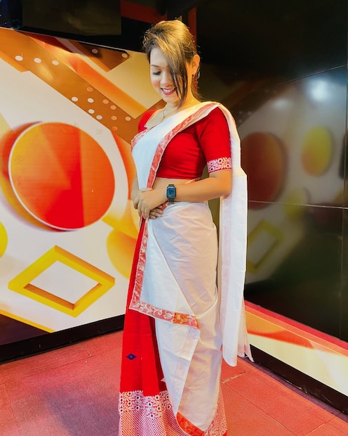 रितुमोनी रॉय गुवाहाटीत कुटुंबापासून वेगळी राहत होती. 'सच द रियलिटी' या डिजिटल न्यूज पोर्टलमध्ये ती अँकर आणि रिपोर्टर म्हणून कार्यरत होती. त्याआधी तिने 'प्रथम खबर', 'ईशान न्यूज' आणि इतर अनेक डिजिटल प्लॅटफॉर्म्सवर काम केलं होतं.