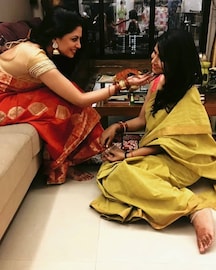 TV गाजवणाऱ्या अभिनेत्रीने जमवली इतकी संपत्ती, 6 पिढ्या बसून खातील TV गाजवणाऱ्या अभिनेत्रीने जमवली इतकी संपत्ती, 6 पिढ्या बसून खातील