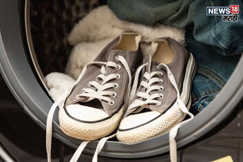 वॉशिंग मशीनमध्ये धुवायचे आहेत शूज? आधी वाचा 'या' खास टिप्स, नाही तर होऊ शकते चूक