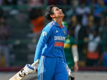  smriti mandhana wicket
