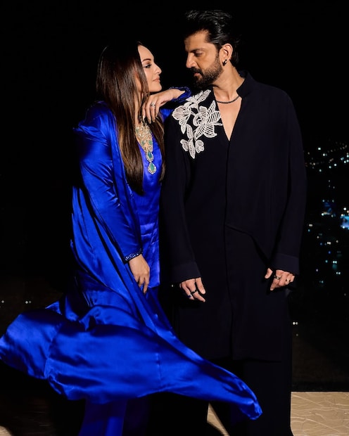 सोनाक्षी सिन्हाने जून 2014 मध्ये झहीर इक्बालशी लग्न केलं. तेव्हापासून ती त्याच्याबरोबर अनेक ठिकाणी फिरतेय. तिच्या सुट्ट्यांचे आणि फॅमिली टायमचे अनेक फोटो ती शेअर करत असते. अभिनेत्रीचं पती झहीर इक्बालच्या संपूर्ण कुटुंबाशी खूप जवळचं नातं आहे.