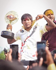 दैवी शक्तीबद्दल सूरज चव्हाणचा शॉकिंग खुलासा, पहिल्यांदाच सांगितलं यशाचं 'ते' सीक्रेट