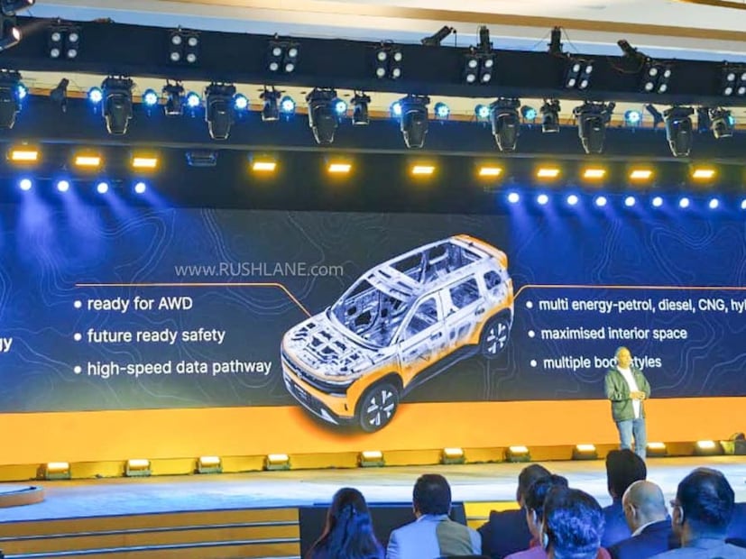 व्हेंटिलेटेड फ्रंट सीट, ड्रायव्हरसाठी  मेमेरी फंक्शनसह पॉवर-एडजस्टेबल फ्रंट सीट, वायरलेस चार्जिंग, डुअल- झोन FATC (पूर्ण ऑटोमॅटिक टेम्परेचर कंट्रोल), कूल्ड ग्लव्ह बॉक्स आणि एडजस्टेबल थाई  सपोर्ट दिले आहे. सियाराही ६ रंगांमध्ये उपलब्ध आहे. यामध्ये बंगाल रूज, कूर्ग क्लाउड्स, मुन्नार मिस्ट, प्रिस्टीन व्हाइट, प्योर ग्रे आणि अंडमान अॅडव्हेंचर.