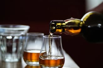 येथे मिळते जगातील सर्वात स्वस्त दारु! फक्त 35 रुपये आहे किंमत 