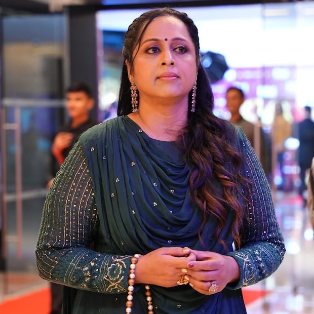 दत्तात्रय यांनी वैशालीच्या संपूर्ण गाण्याच्या करिअरमध्ये तिची मोठी साथ दिली. ते कायम तिच्या पाठीशी खंबीर उभे होते. वैशालीने सांगितलं, 