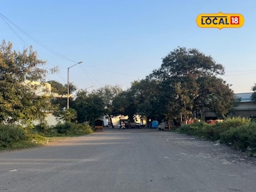 महाराष्ट्रावर आता नव संकट, पारा घसरणार; हवामान विभागाकडून 'या' जिल्ह्यांना अलर्ट महाराष्ट्रावर आता नव संकट, पारा घसरणार; हवामान विभागाकडून 'या' जिल्ह्यांना अलर्ट