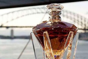 जगातील सर्वात महागडी व्हिस्की कोणती? यादीतील नावं आणि किंमती आश्चर्यचकीत करतील
