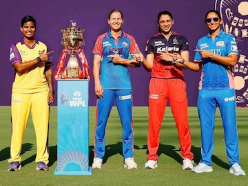 वर्ल्ड चॅम्पियन बनवणाऱ्या दीप्ती शर्माला सोडलं, हरमन, स्मृती, जेमिमाचं काय? WPL ची शॉकिंग रिटेनशन लिस्ट! वर्ल्ड चॅम्पियन बनवणाऱ्या दीप्ती शर्माला सोडलं, हरमन, स्मृती, जेमिमाचं काय? WPL ची शॉकिंग रिटेनशन लिस्ट!
