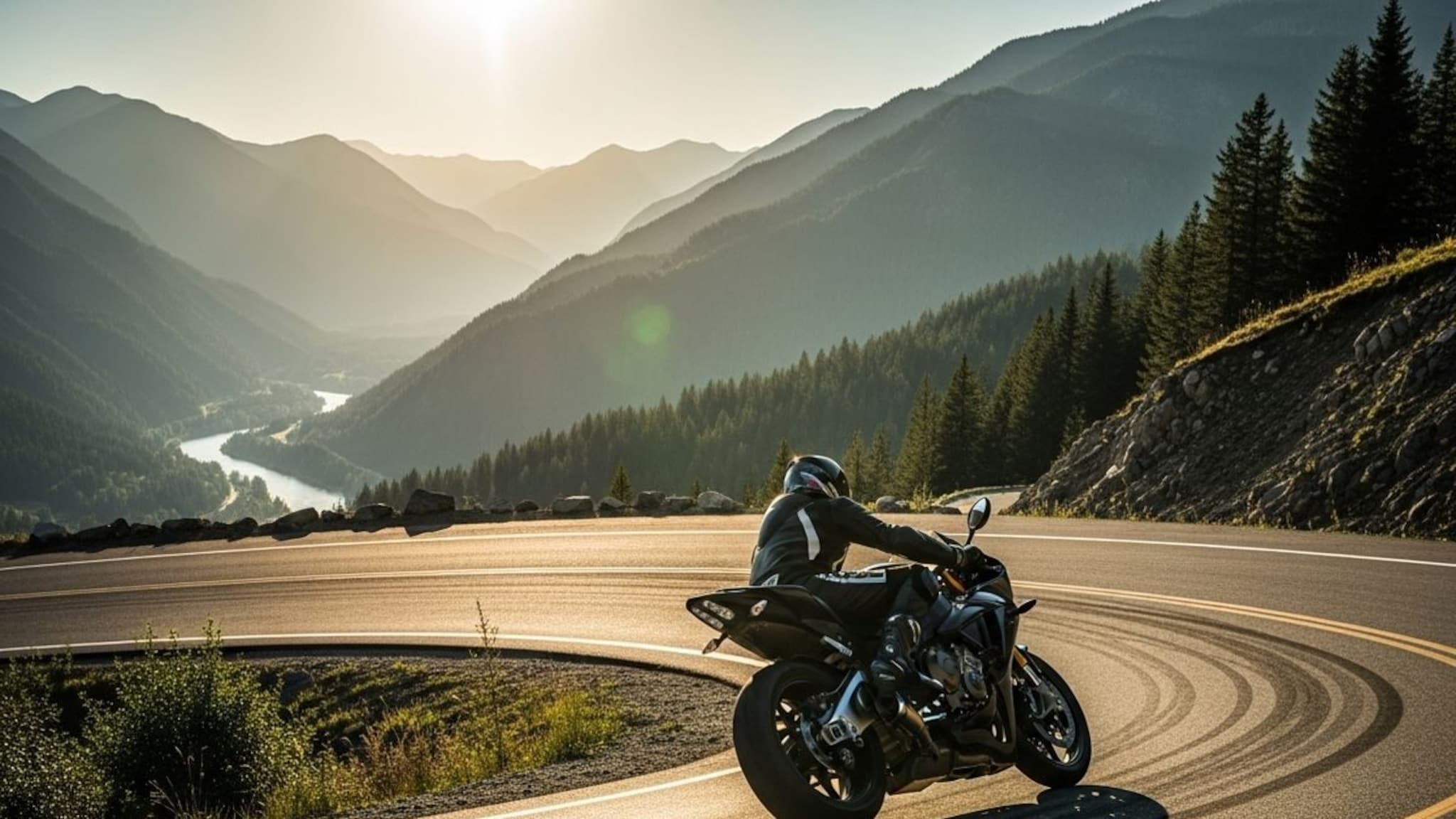 बाईक रायडिंगची आवड आहे? या आहेत भारतातील जबरदस्त सस्पेंशन असणाऱ्या 5 मोटर सायकल