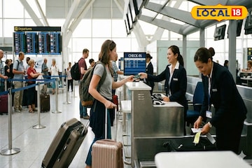 विमानाने प्रवास करताना या वस्तू अजिबात जवळ ठेवू नका, नाहक भोगावा लागेल मनःस्ताप! विमानाने प्रवास करताना या वस्तू अजिबात जवळ ठेवू नका, नाहक भोगावा लागेल मनःस्ताप!