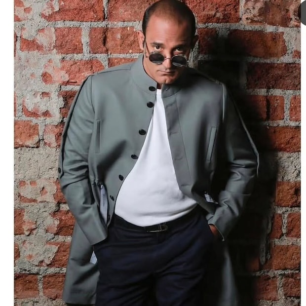 ताराने पुढे लिहिले, 