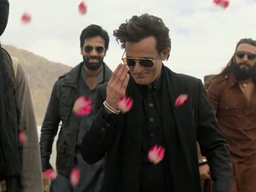 Drishyam 3 च्या निर्मात्यांचं अक्षय खन्नाला ओपन चॅलेंज, शोधली तगडी रिप्लेसमेंट