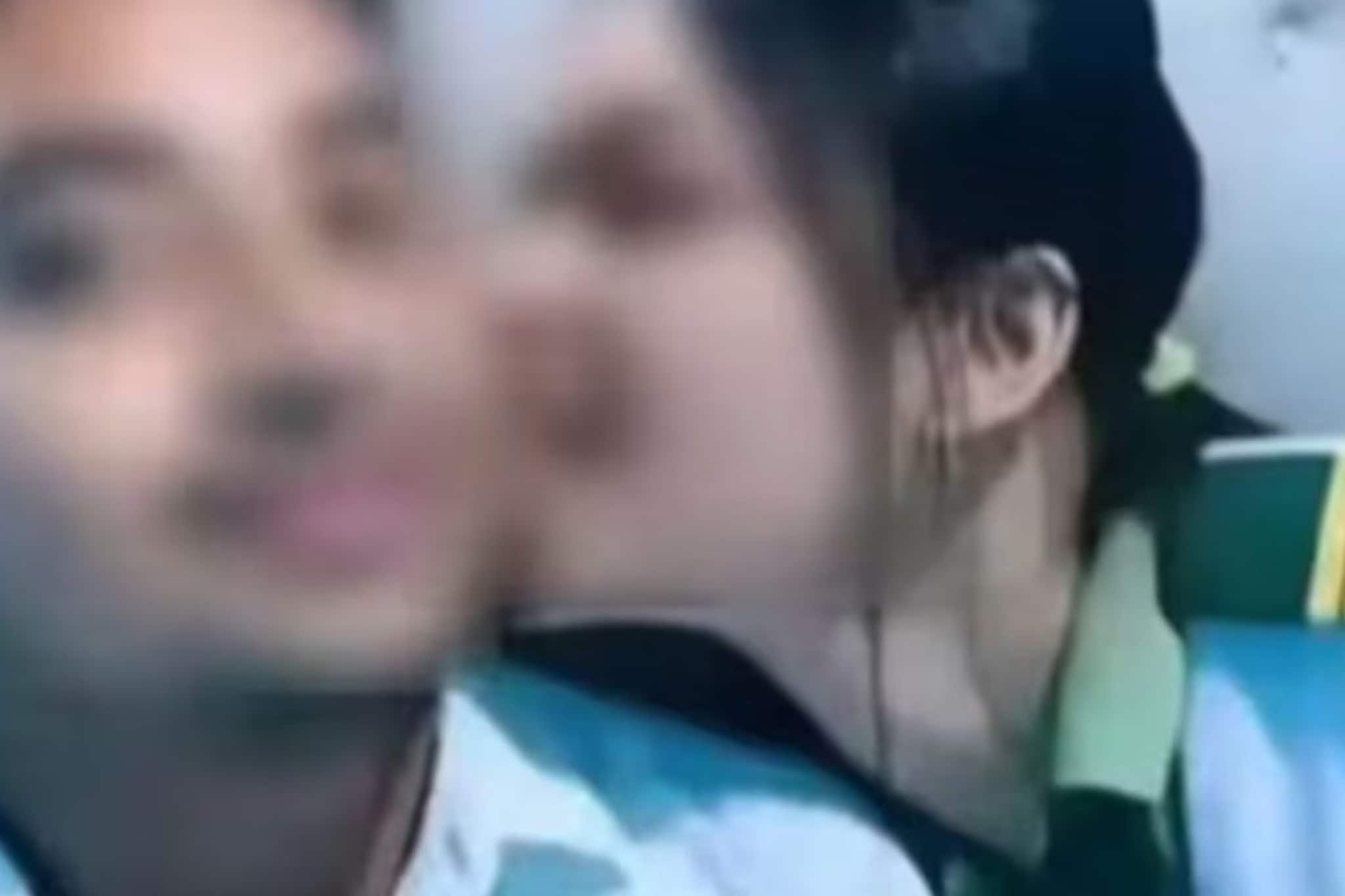 19 Minute Viral Video नंतर लिक झाला College MMS, डिजिटल  जग कसा ठरतो धोकादायक?