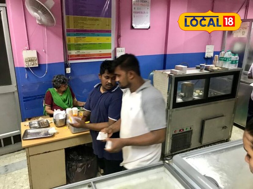  आज आपण मुंबईत असणाऱ्या अशाच एका प्रसिद्ध ठिकाणा बद्दल जाणून घेऊयात. ज्या ठिकाणी आईसक्रीमची मिळते आणि ते खाण्यासाठी लांबून लांबूल लोक येत असतात. नक्की हे ठिकाण मुंबईत कुठे आहे आणि का हे प्रसिद्ध याबाबत माहिती जाणून घेऊयात.