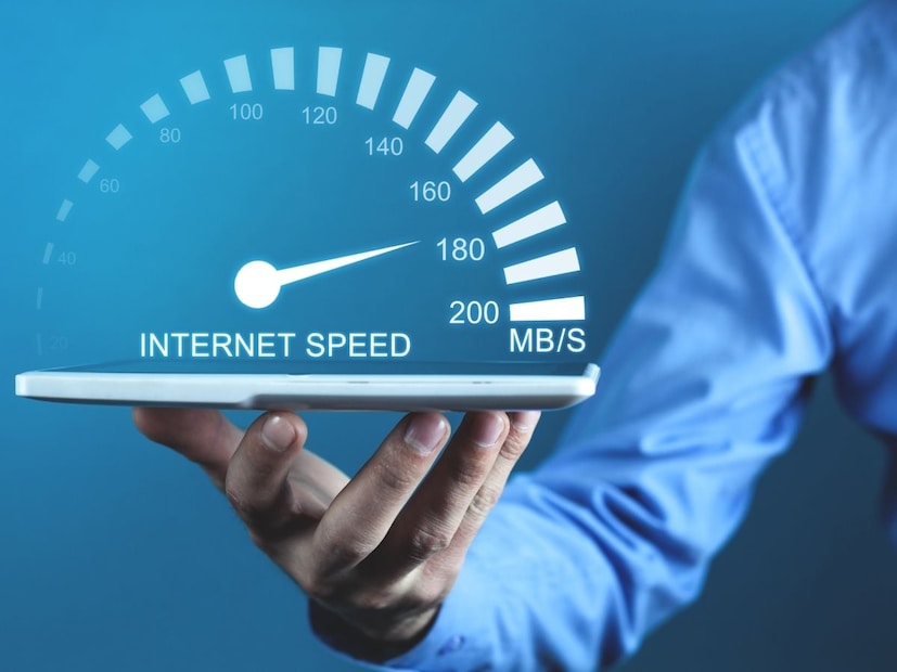 काही डेटा प्लॅन्समध्ये स्पीड कॅप असू शकतो प्रायोरिटी डेटा कमी कमी असतो, एफयूपीनंतर स्पीड कमी असू शकतो.  म्हणून 5G आयकॉन दिसल्यावरही अनुभव 4G सारखाच मिळतो.