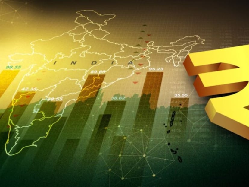 वेतन विषयातील तज्ज्ञ रोहिताश्व सिन्हा (किंग स्टब अँड कासिवा, Advocates & Attorneys) यांच्या मते, हा मुद्दा केवळ भावनांचा नसून देशाच्या आर्थिक संतुलनाशी जोडलेला आहे. त्यांचे म्हणणे आहे, कर्मचारी म्हणतात की महागाईमुळे त्यांच्या वास्तविक उत्पन्नात घट झाली आहे, परंतु सरकारला कर्मचार्&#x200d;यांच्या मागण्यांसोबतच देशाचे आर्थिक शिस्तबद्ध व्यवस्थापन पाहणे गरजेचे असते. विशेषतः निवडणूक काळात खर्च आणि बजेटचे नियोजन अत्यंत संवेदनशील असते.