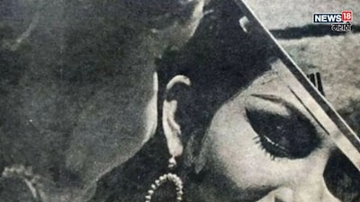 Soha Ali Khan Reveals Sharmila Tagore's Pre-Dawn Makeup Habit