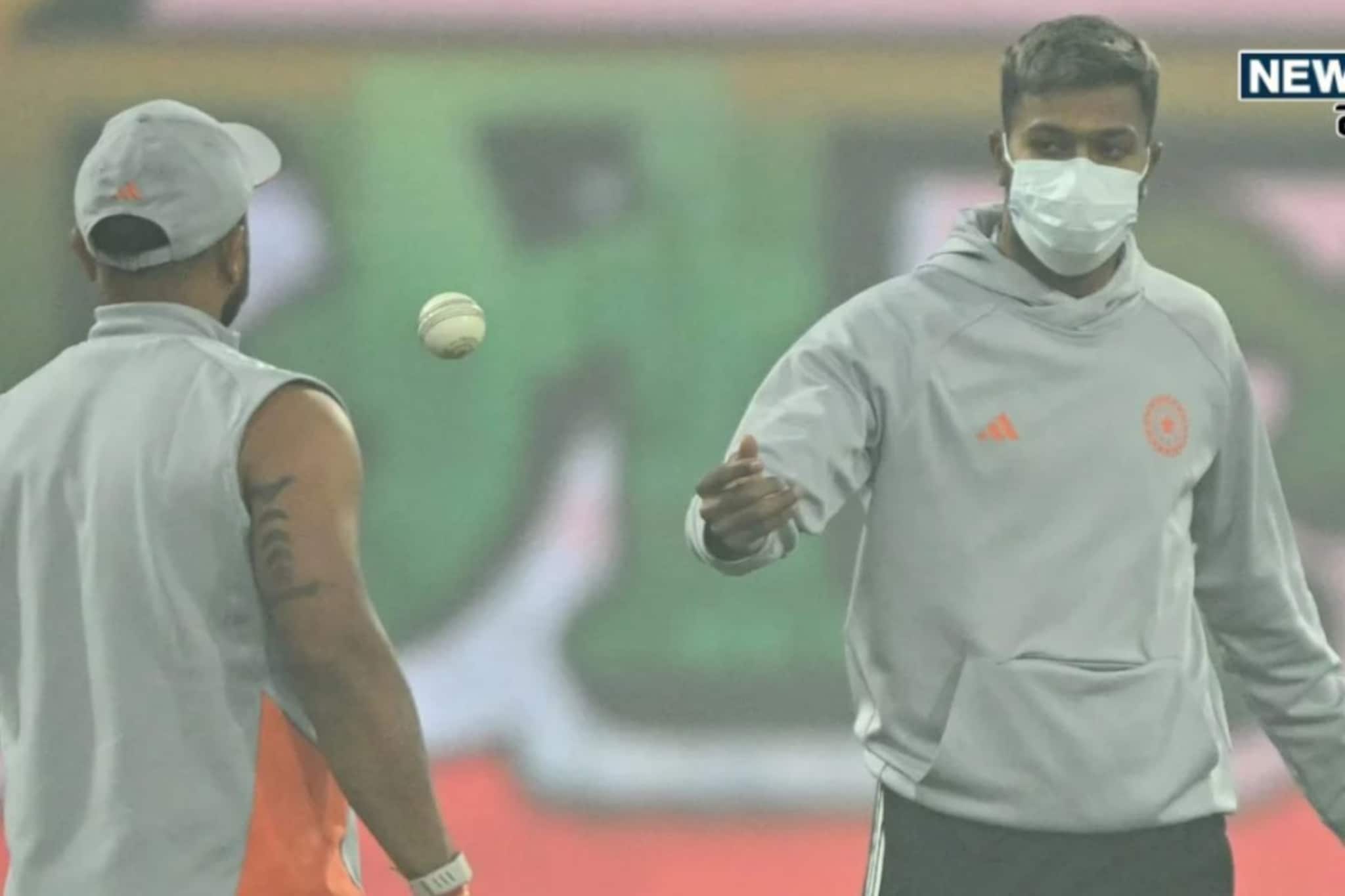 पाचवी टी-ट्वेंटी मॅचही रद्द होणार? कसा आहे Ahmedabad चा AQI? पाचवी टी-ट्वेंटी मॅचही रद्द होणार? कसा आहे Ahmedabad चा AQI?