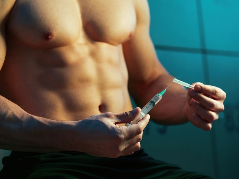 जरी रुग्ण सुरुवातीला या इंजेक्शन्सचा वापर उघड करत नसले तरी, इतिहास तपासणी आणि पुढील तपासणीत अनेकदा असं दिसून येतं की ते इंजेक्शन्स आणि स्टिरॉइड्स दोन्ही घेत आहेत.